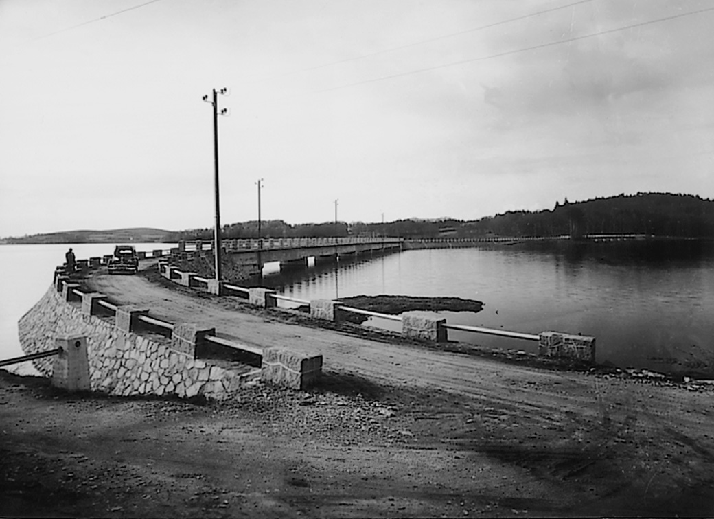 barrage de vassiviere 1950 4