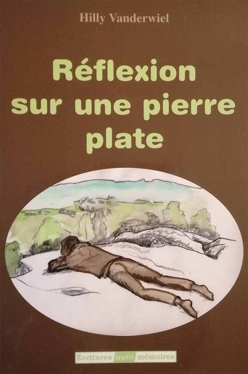 reflexion sur une pierre plate