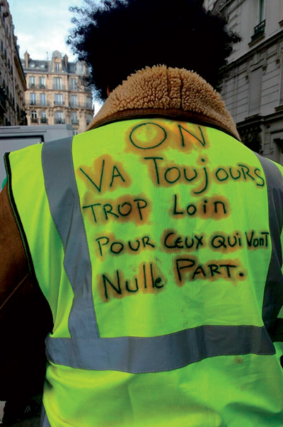 gilets jaunes slogan