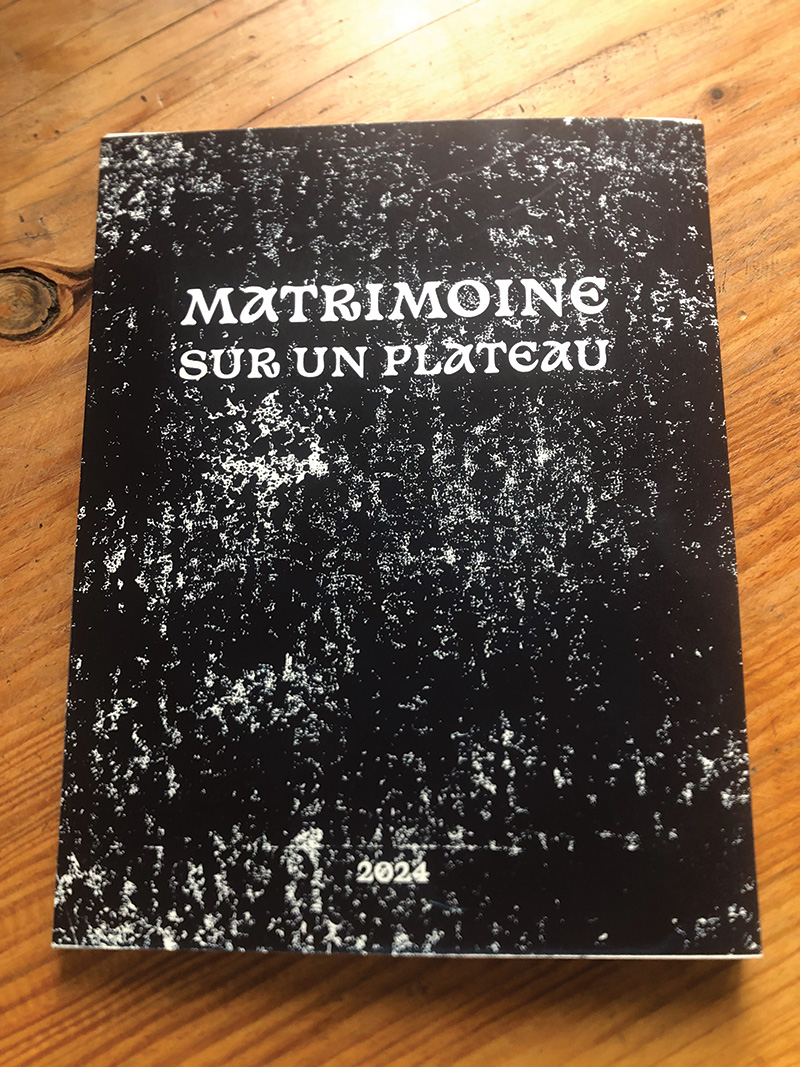 matrimoine sur un plateau